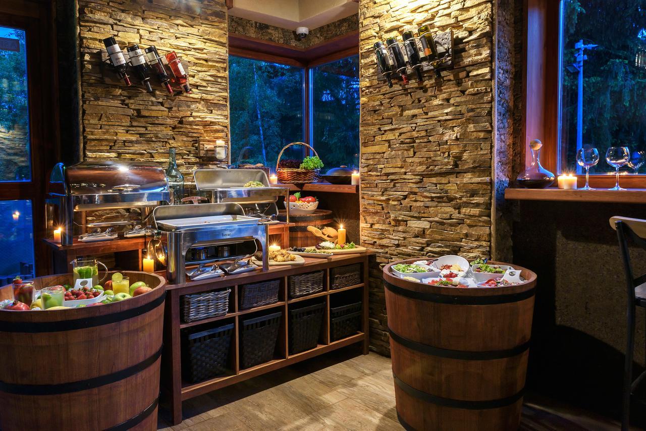 Pinus Villas Lodge With Private Jacuzzi & Phyto-Sauna Retreat Zheleznitsa Exterior foto